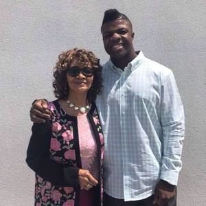 Meet your Posher, Jean